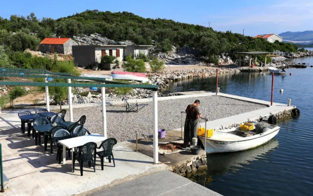 Apartments by the sea Zuronja, Peljesac - 10123
