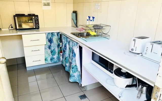 Central Motel Mooloolaba