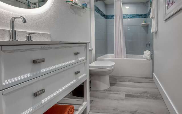 FUSION Resort Waterfront Suites