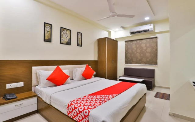 Hotel Kushboo By OYO Rooms