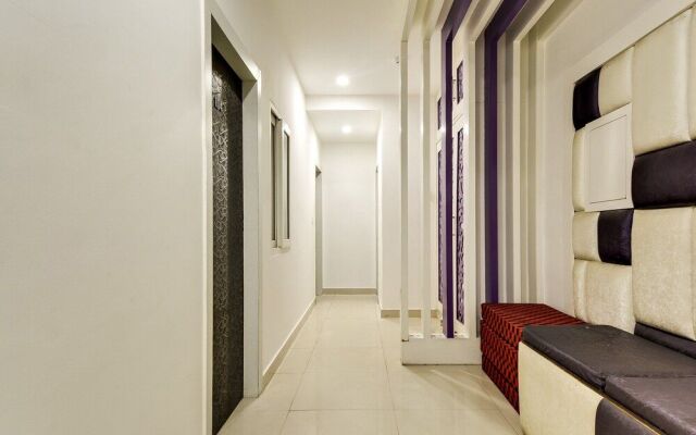 Oyo 60737 Hotel Purple Residency