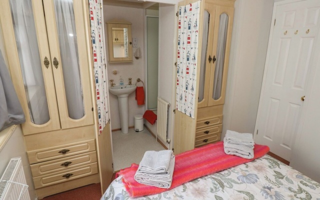 Rose Villa Caravan
