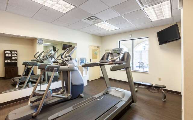 Comfort Suites Alamo - Riverwalk