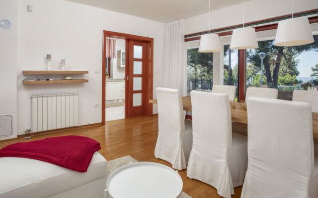 Villa Beach Front Ba Anija