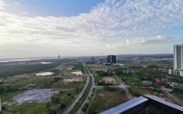 Ezzyhome Medini