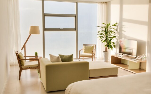 The Chic Apartment For Family