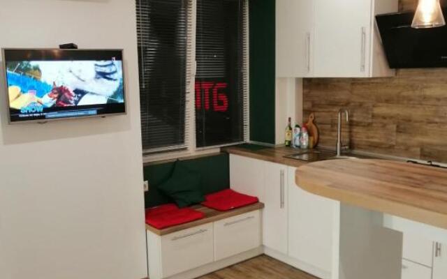 Studio Apartment Center