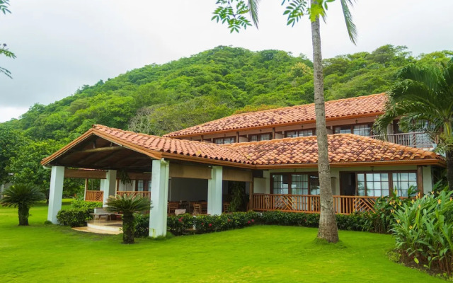 Hotel Playa Cambutal
