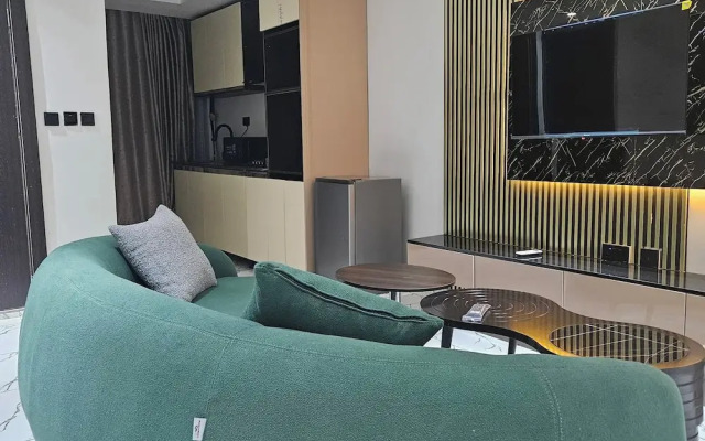 Anibex Luxe