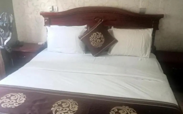 Crystal Suites