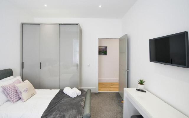 West Burnside Apartments