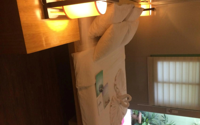 Shore Time Hotel Annex