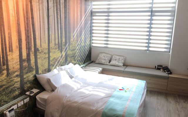 Wind Natural Parent-child Inn