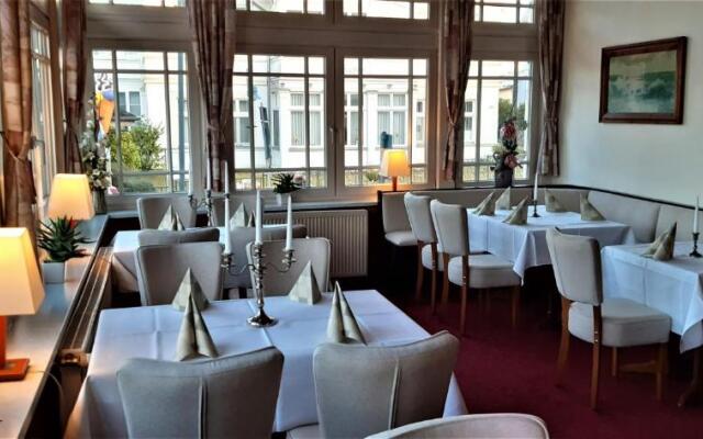 Hotel Meereswelle Anno 1875