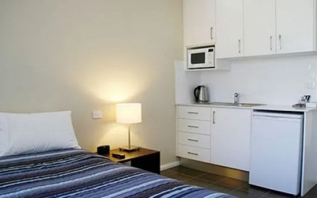 Merivale Motel