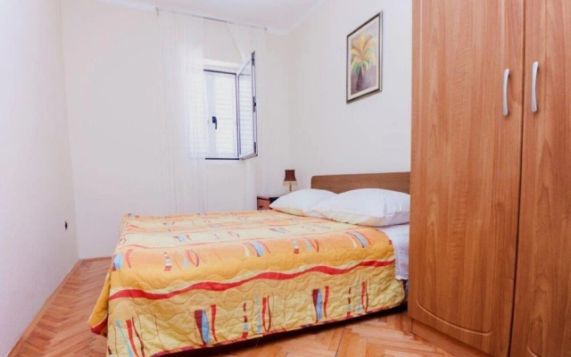 Mario - With Garden - A2