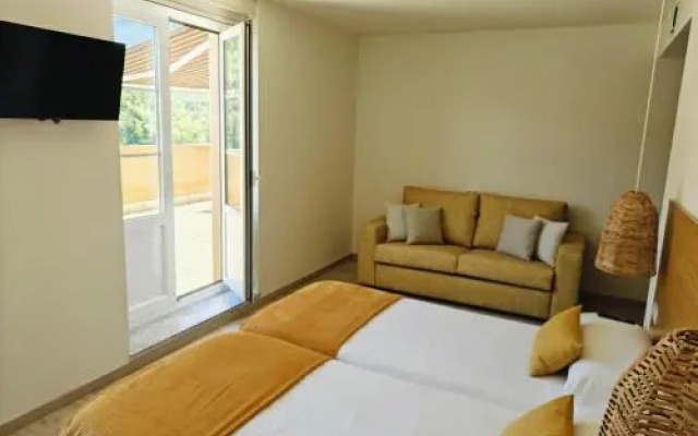 Pension-Albergue Lemos