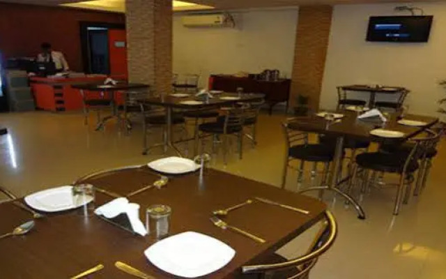 Hotel AVN Plaza