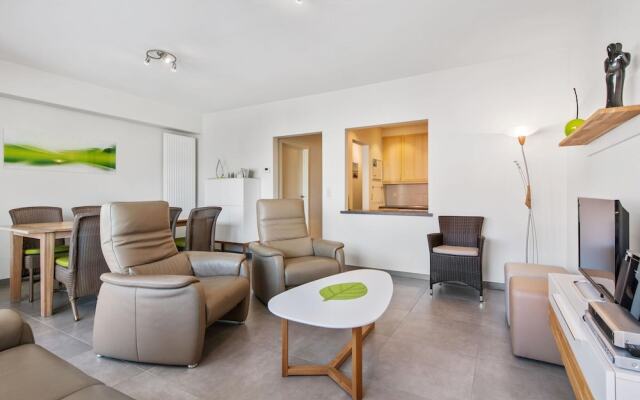 Apartment in Koksijde for 6 Person
