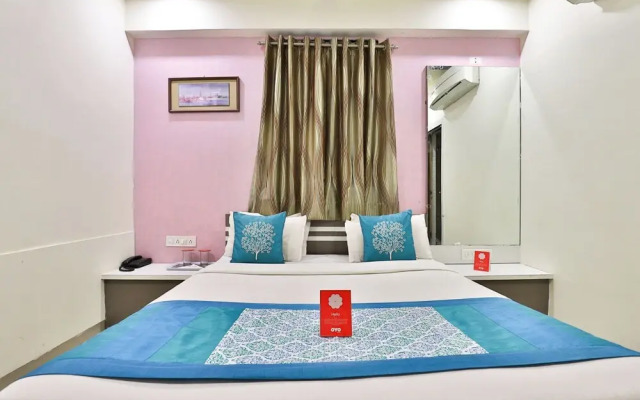 OYO 2389 Hotel The Grand Pritam