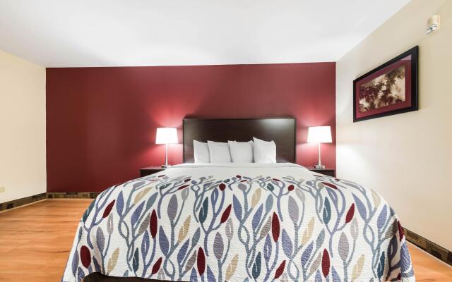 Red Roof Inn & Suites Monee
