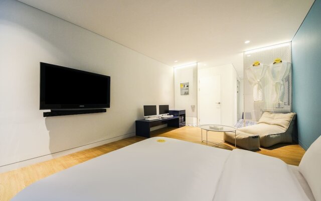 Hotel Yeogiuhtte Suwon Ingye
