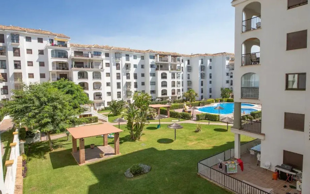 Lovely 2-bed Apartment in Marina de la Duquesa