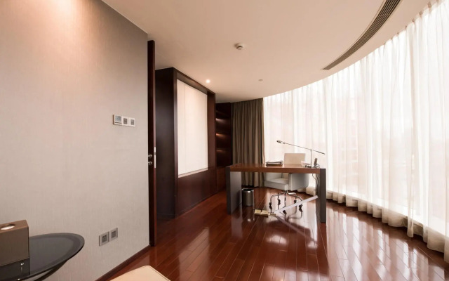 Royal International Hotel