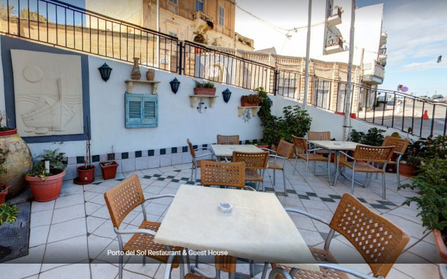 Porto Del Sol Guesthouse