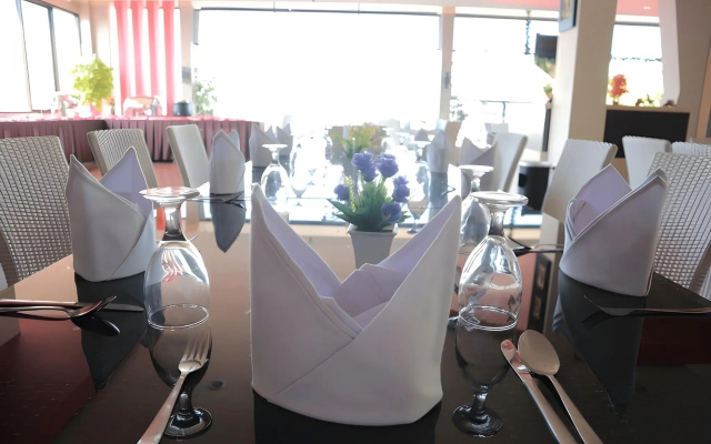 Hotel Grand Bydiel