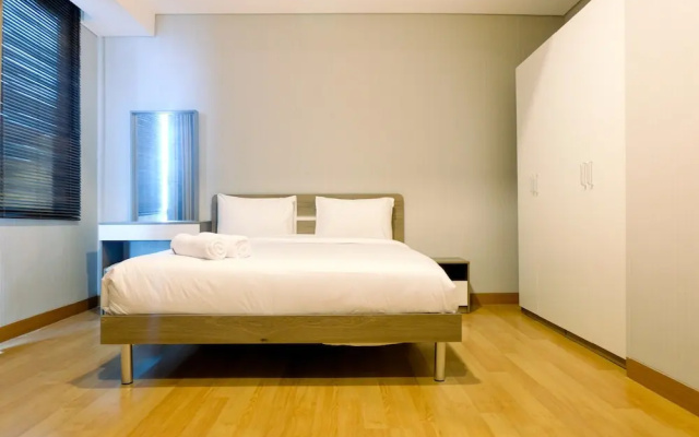 Homey Studio Room at Capitol Suites