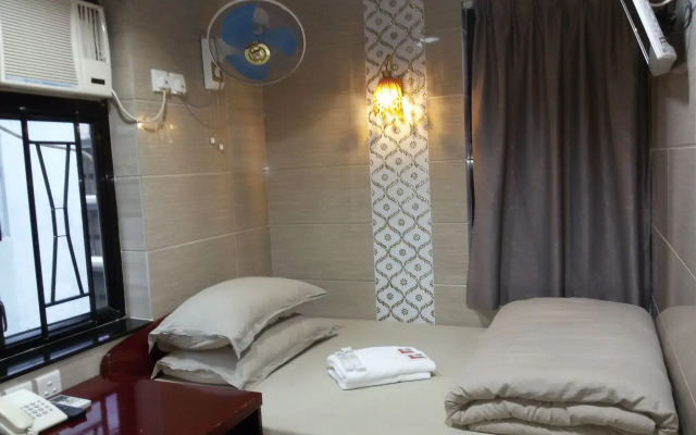 Om Guest House