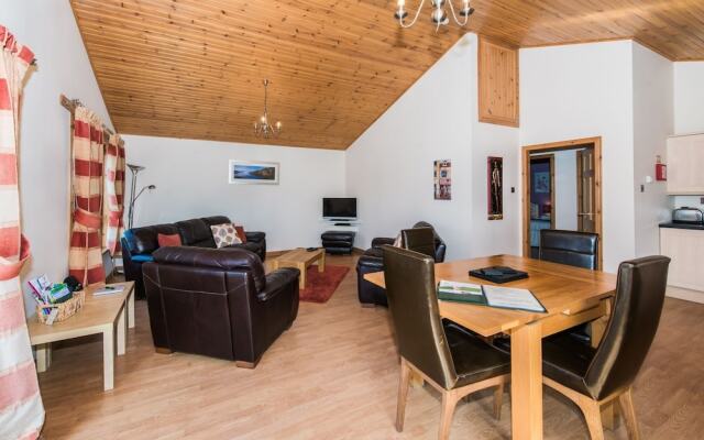 Silver Birch Lodge, Cupar