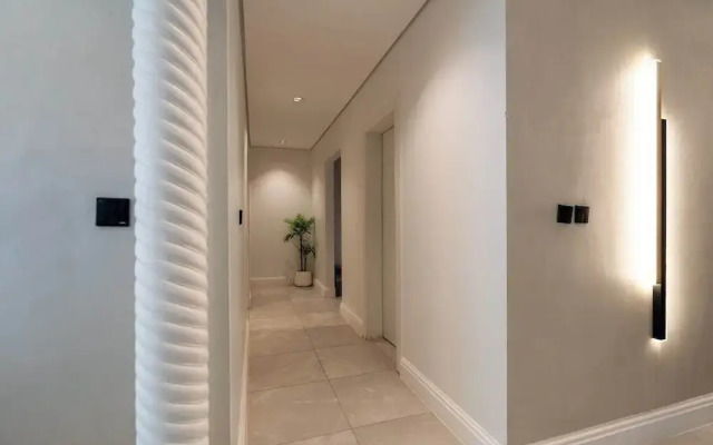 Modern Apartment in Hittin