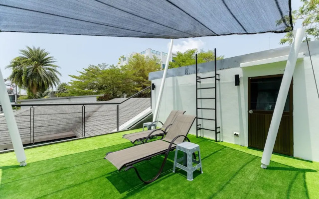 Pool villa at Kamala Regent by Lofty