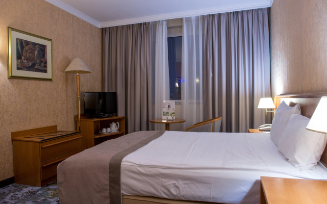 Holiday Inn Skopje by IHG