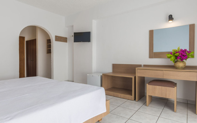 Hotel Tina Flora