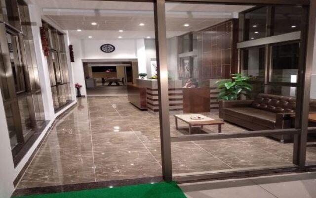 Hotel Nirvana