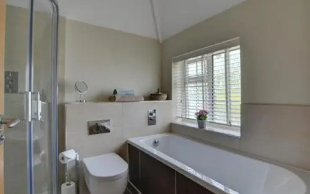 Holiday Home Pasain bury