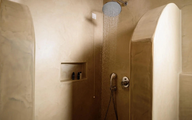 Aliter Suites