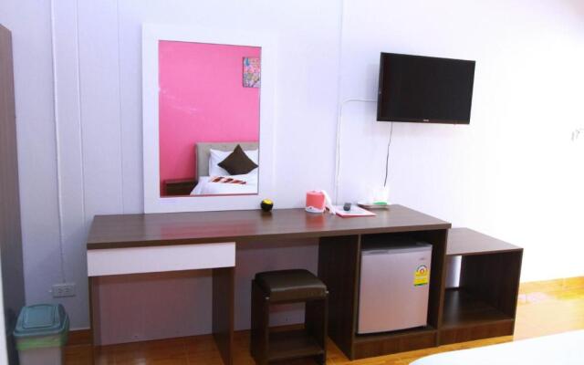Hugpua Hotel