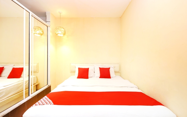 OYO 479 The Green Hotel