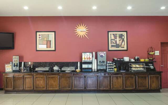 La Quinta Inn & Suites by Wyndham Alice