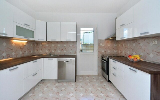 Beautiful Home in Split With Wifi and 3 Bedrooms