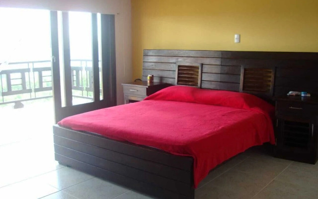 Finca Lago Calima With Excellent View