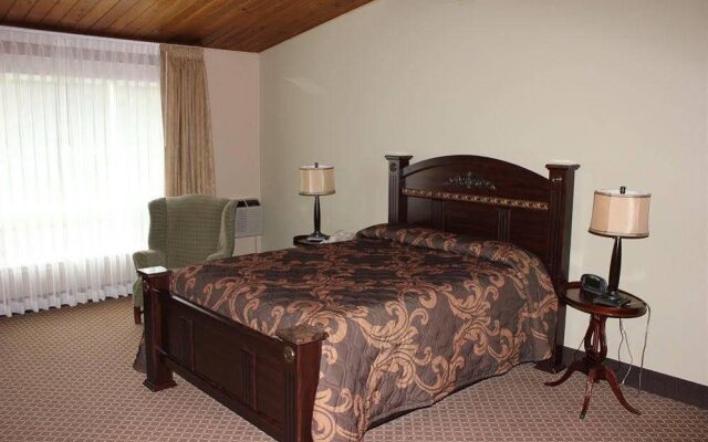Monticello Hotel