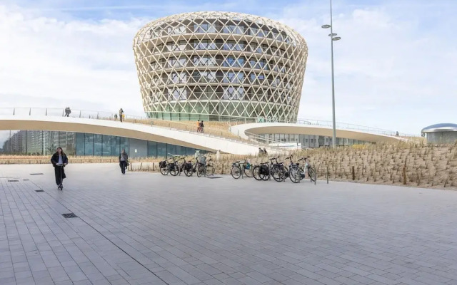 Apartment With Frontal Sea-views