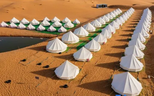 Zhongwei Shapo Tou Desert Wilderness Desert Stargazing Inn