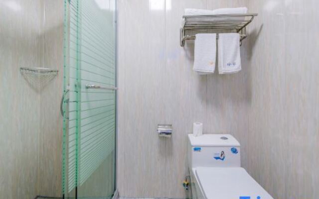 Huijia Business Hotel