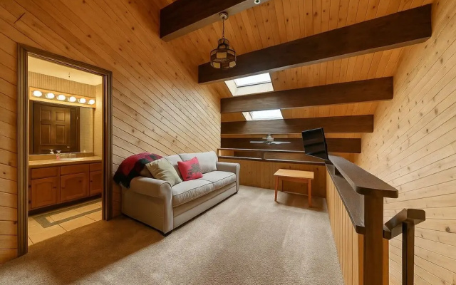 254 Bldg D 2 Bedroom Townhouse